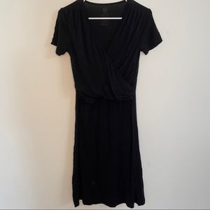 Kindred Bravely Short Sleeve V-Neck Nursing Maternity Dress Size Medium